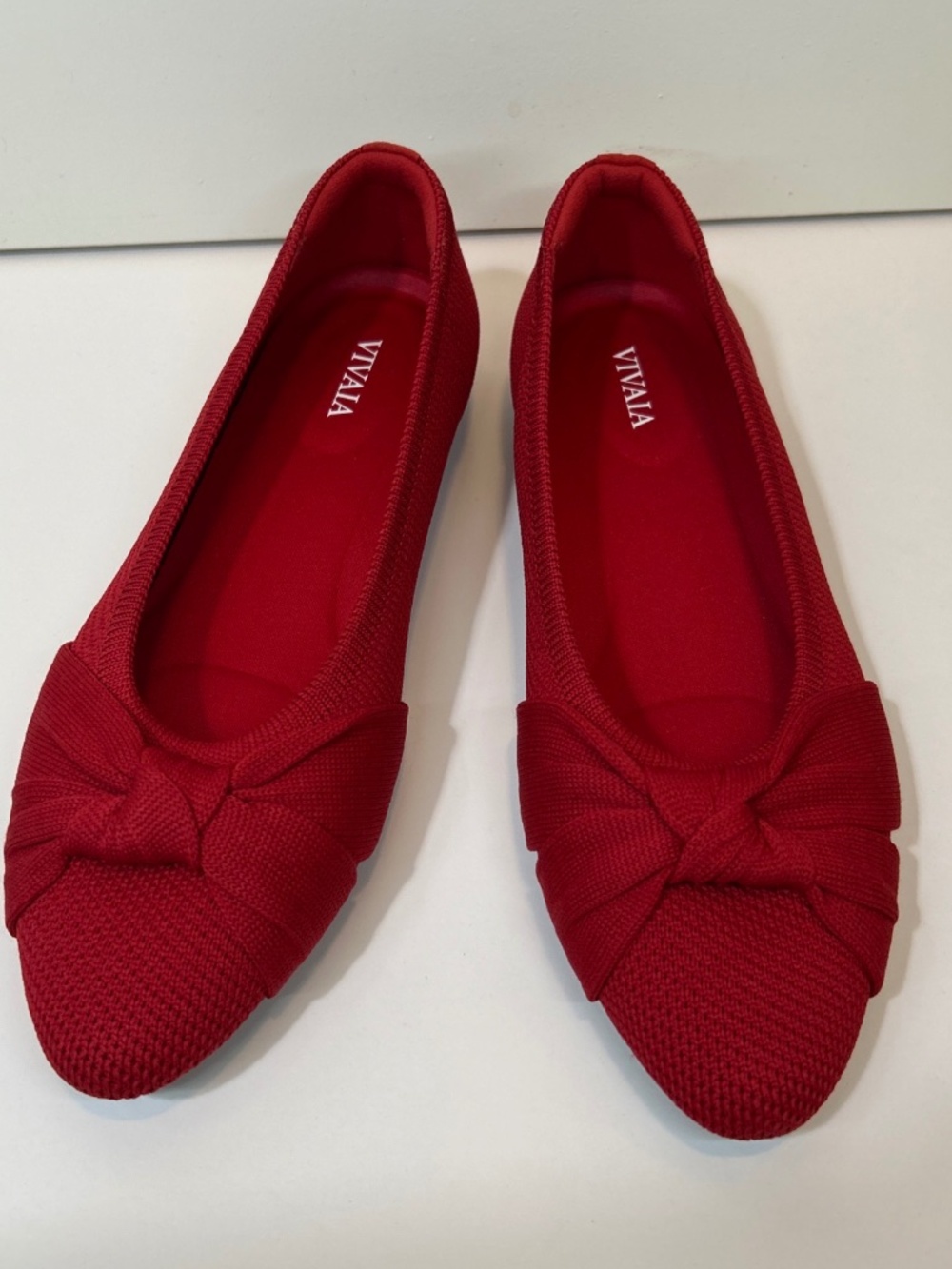 NEW Vivaia Bow Almond-Toe Knotted Slip-On Flats in Red size 36